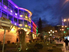 Гостиница Apartment in Old Tbilisi Orbeliani Square  Тбилиси